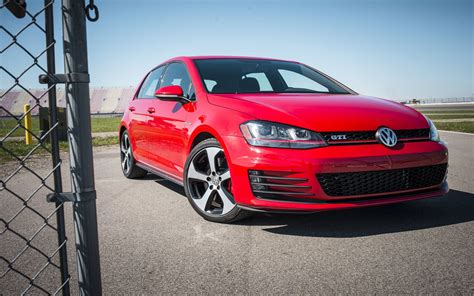 2015 Volkswagen Golf GTI S 4-Door review notes