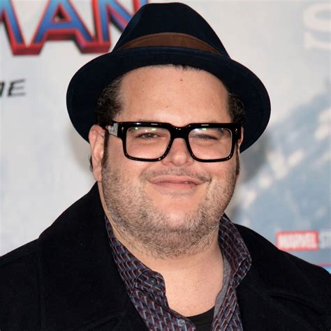 Josh Gad Shows Off His 40-Lb Weight Loss After Taking Medication: ‘I ...