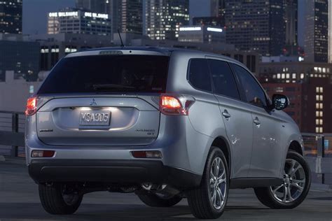 2014 Mitsubishi Outlander US Pricing - autoevolution