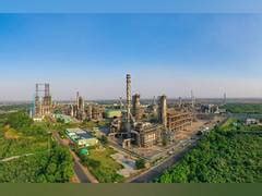 Bharat Petroleum unveils Ambitious Rs 49,000 Crore Petrochemical ...