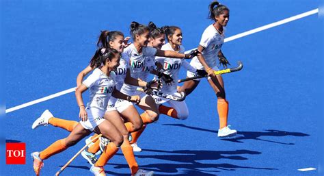 Hockey in India 的图像结果
