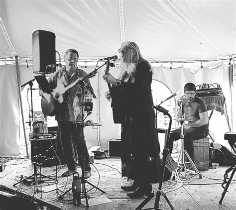 Round Table Brewery Presents: The Wingers!, Round Table Brewery ...