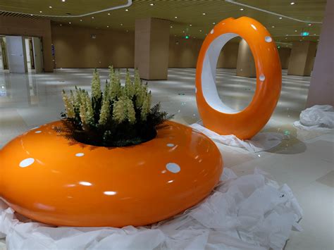 玻璃钢创意O型花盆休闲椅 商场儿童游乐园机场公共坐凳_盛美景观雕塑厂-站酷ZCOOL
