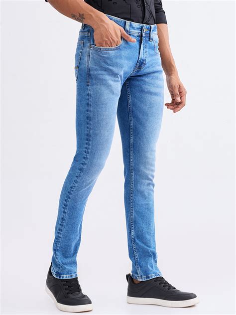 Men Light Blue Low Rise Slim Fit Casual Jeans