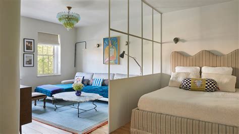 How To Divide A Large Room Into Two Spaces