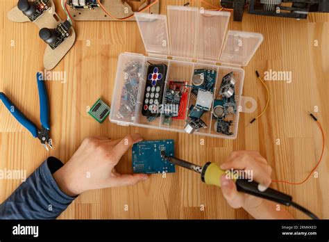 Machine Robot Top View Pic 的图像结果