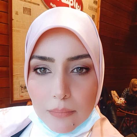 Amazon.in: Zainab Hashim Hussein: books, biography, latest update