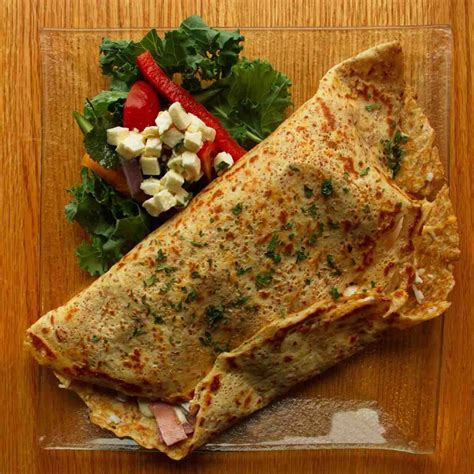 Top 15 Icelandic Foods: Traditional Dishes to Savor