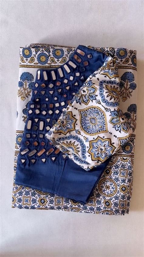 Abstract Blue Colored Digital Printed Saree – Kathaa Saree