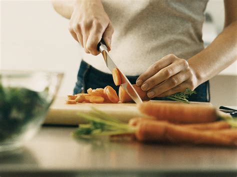 El abdomen después del parto: por qué cambia y cómo tonificarlo ...