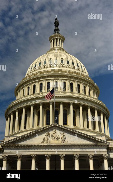 U.S. Capitol 的图像结果