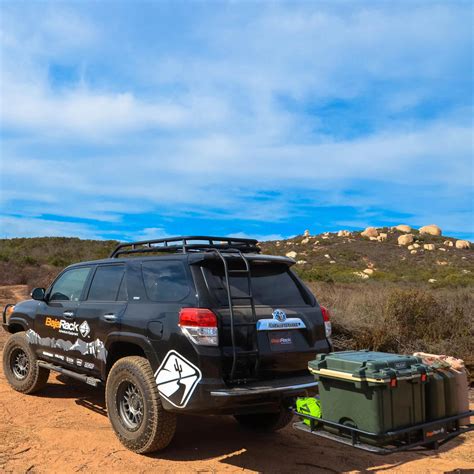 Hitch Rack | Cargo Carrier - Gearlanders