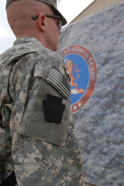 Soldiers don Keystone combat patch | Article | The United States Army