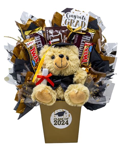 Celebrate the Grad with this Fun and Unique Graduation Gift Bouquet ...