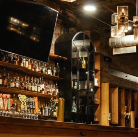 QC Social Lounge (@clt_social_lounge) • Instagram photos and videos