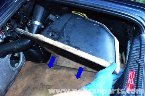 Remove Computer Module Mercedes R129 SL500 的图像结果