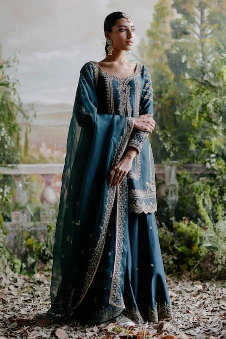 Buy Green Chanderi, Organza, Linen Sequins, Beads Dori Embroidered ...