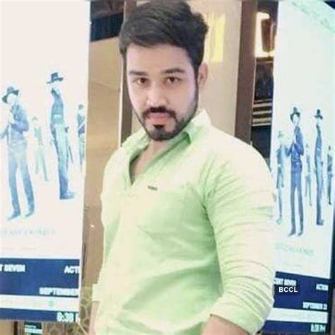 Pictures of famous personalities who left us Pics | Pictures of famous ...