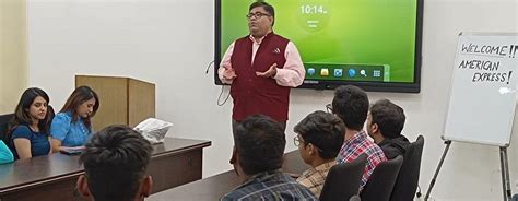 STGI’s 24-hour hackathon and American Express session on “Turning ...