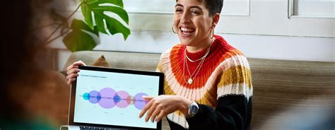 Swift introduces universal real-time payment tracking | Swift