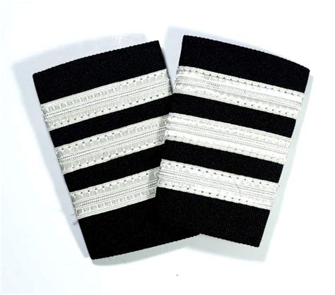 Pilot18 Silver 3 bar Black Shoulder Epaulet Badge for Commercial ...