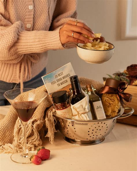 Discover Thoughtful Birthday Gifts Hamper for Boyfriend – The Knot Company