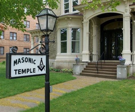 RIVER BEND NATURE CENTER (2025) All You Need to Know BEFORE You Go ...