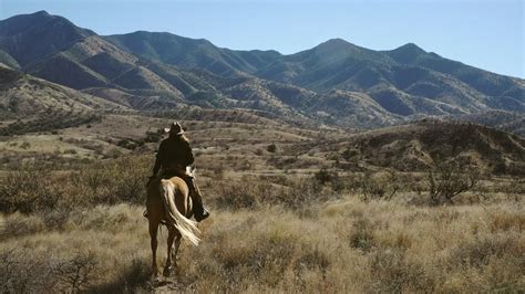 What is a Dude Ranch? Your Complete Guide to an Unforgettable Vacation ...