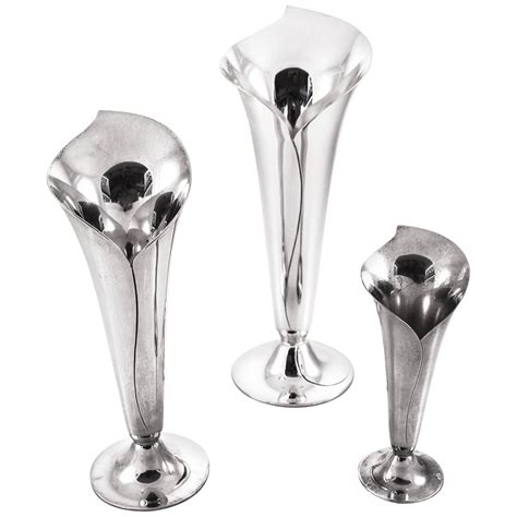 Tiffany and Co. Sterling Vase For Sale at 1stDibs