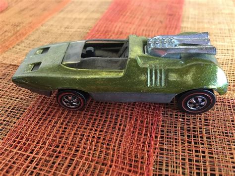Vintage Red Lines 60's Hot Wheels Peeping Bomb Yellow Green Mattel Metal Toy Car -- Antique ...