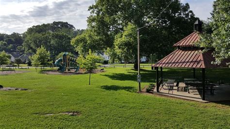 Edgewood Park Neighborhood Plant and Seed Swap, Edgewood Park Gazebo ...