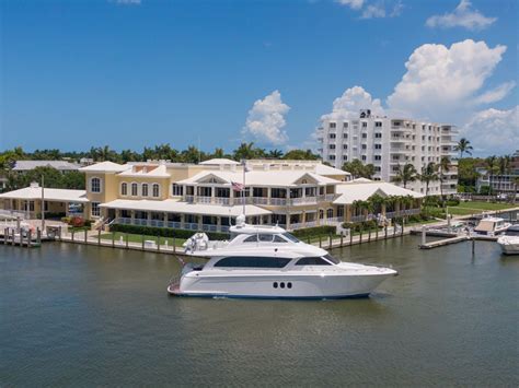 NAPLES YACHT CLUB AWARDS SCHOLARSHIPS - Life In Naples Magazine