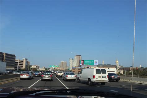 10 Largest Cities in Connecticut by Population - La Vida Nomad