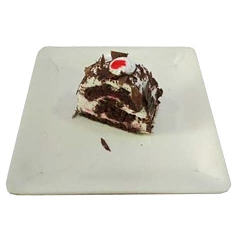 Buy Vista Bakery Pastries - Black Forest, Eggless Online at Best Price ...