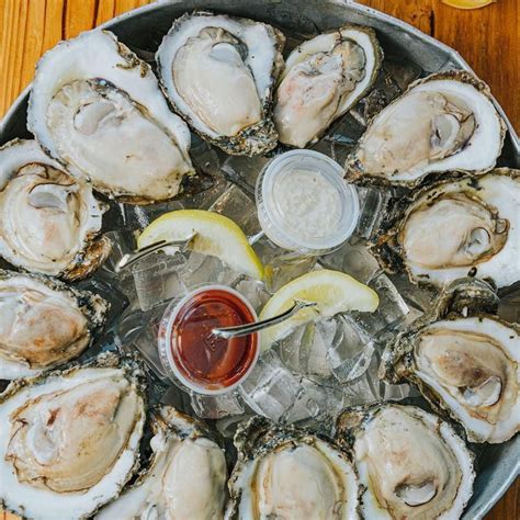 13 Places for Oyster Happy Hour in New Orleans | Where Y'at New Orleans
