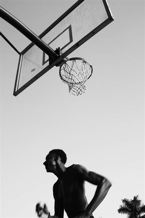 Black And White Sports Photos, Download The BEST Free Black And White ...