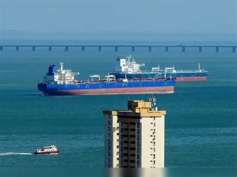US oil heads to Greece for first time in four years as refiners seek ...