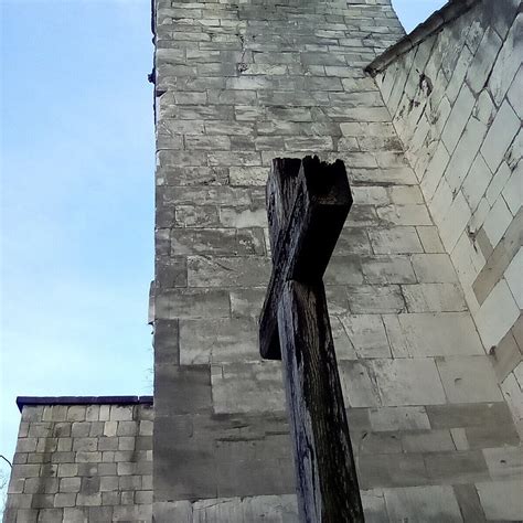 ST CUTHBERTS CHURCH WW1 CROSS (2026) All You Need to Know BEFORE You Go ...