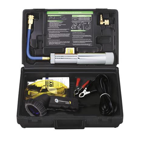 Mastercool (53500) Black UV Leak Dye Kit : Amazon.in: Car & Motorbike