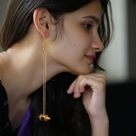 Buy Ek Baar Phir - Kashmir: Dejhoor Earrings | House of Aadyaa
