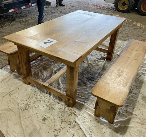 Hubbard County inmates create furniture from old-growth boards - Park ...