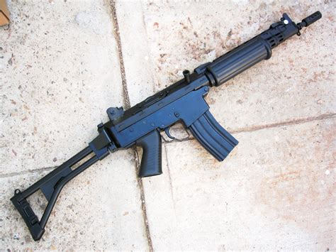 FN FNC 的图像结果