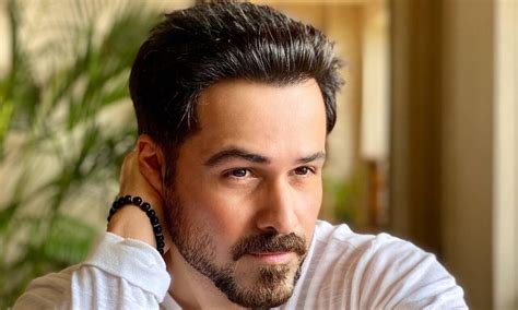 Emraan Hashmi shares his opinion on how actors should stay relevant