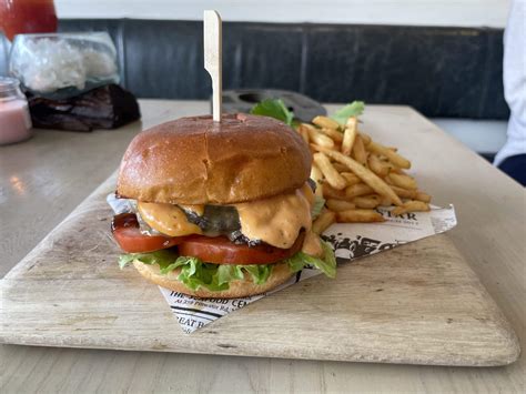 Angus Beef Burger > The Nine