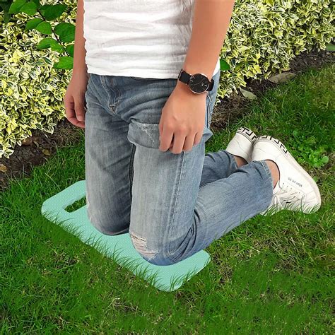 Taylor & Brown Kneeler Gardeners Kneeling Pad Foam Mat Cushion Kneel ...