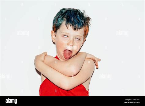 Person Rolling Their Eyes at Someone 的图像结果