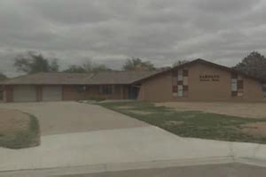 Garnand Funeral Home - Lakin, Kansas (KS) - Funeral Flowers