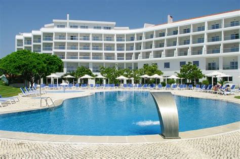 MH ATLÂNTICO (Atouguia da Baleia) - Resort Reviews, Photos, Rate ...