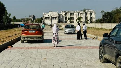 Resale 1000 Sq.Ft. Plot in Kisan Path Lucknow - 7350115