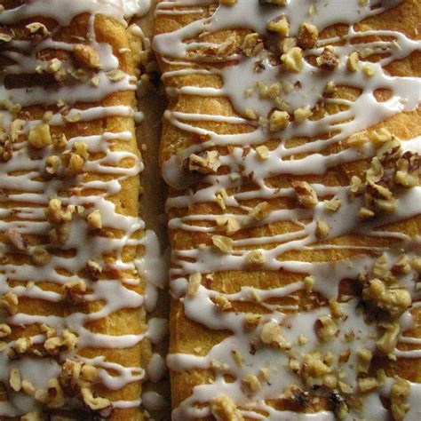 CakeWalk: The Infamous Tennis Shoe Pastry.